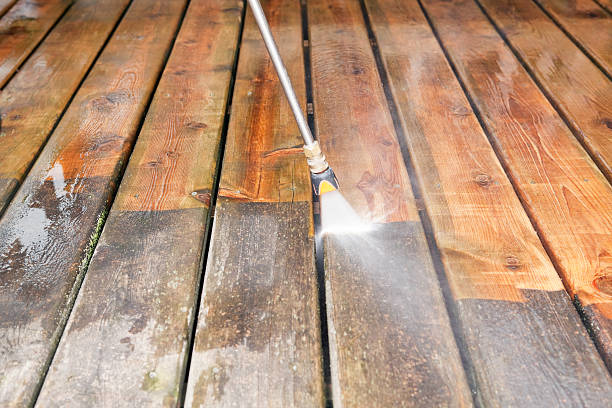 Why Choose Our Certified Pressure Washing Experts for Your Project Needs in Baton Rouge, LA?